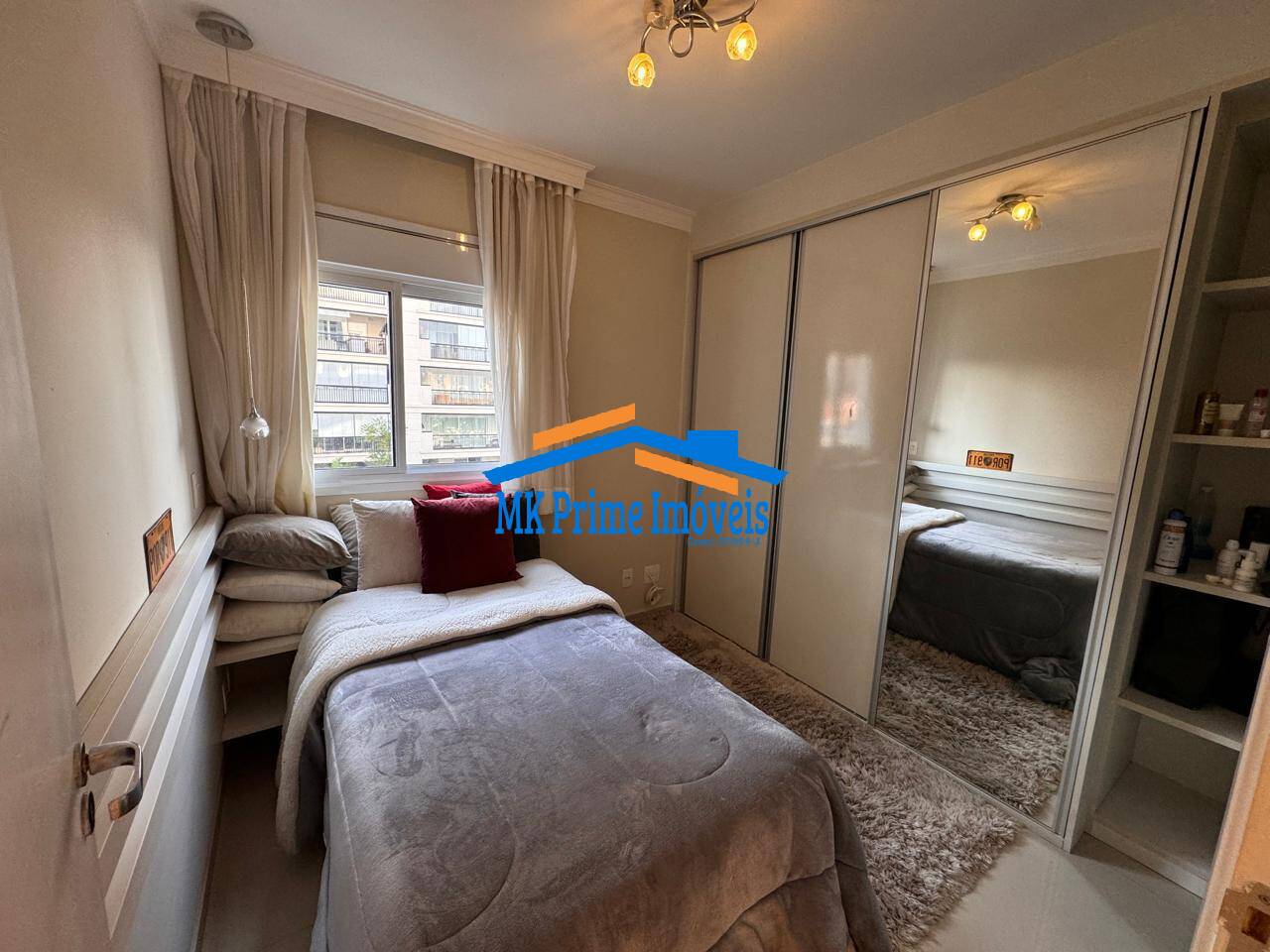 Apartamento à venda com 2 quartos, 80m² - Foto 17