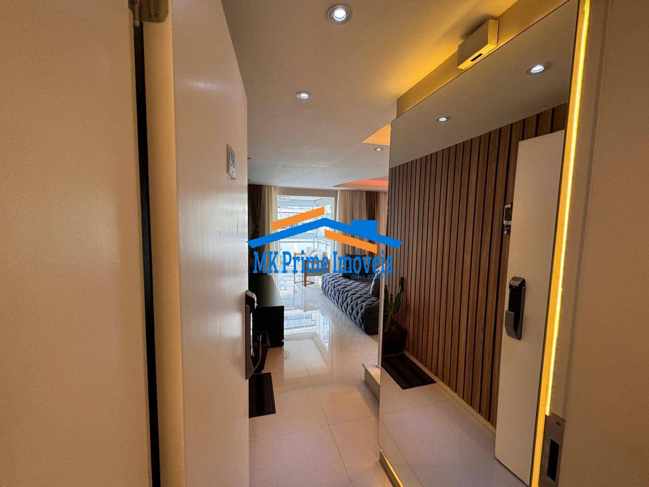 Apartamento à venda com 2 quartos, 80m² - Foto 20