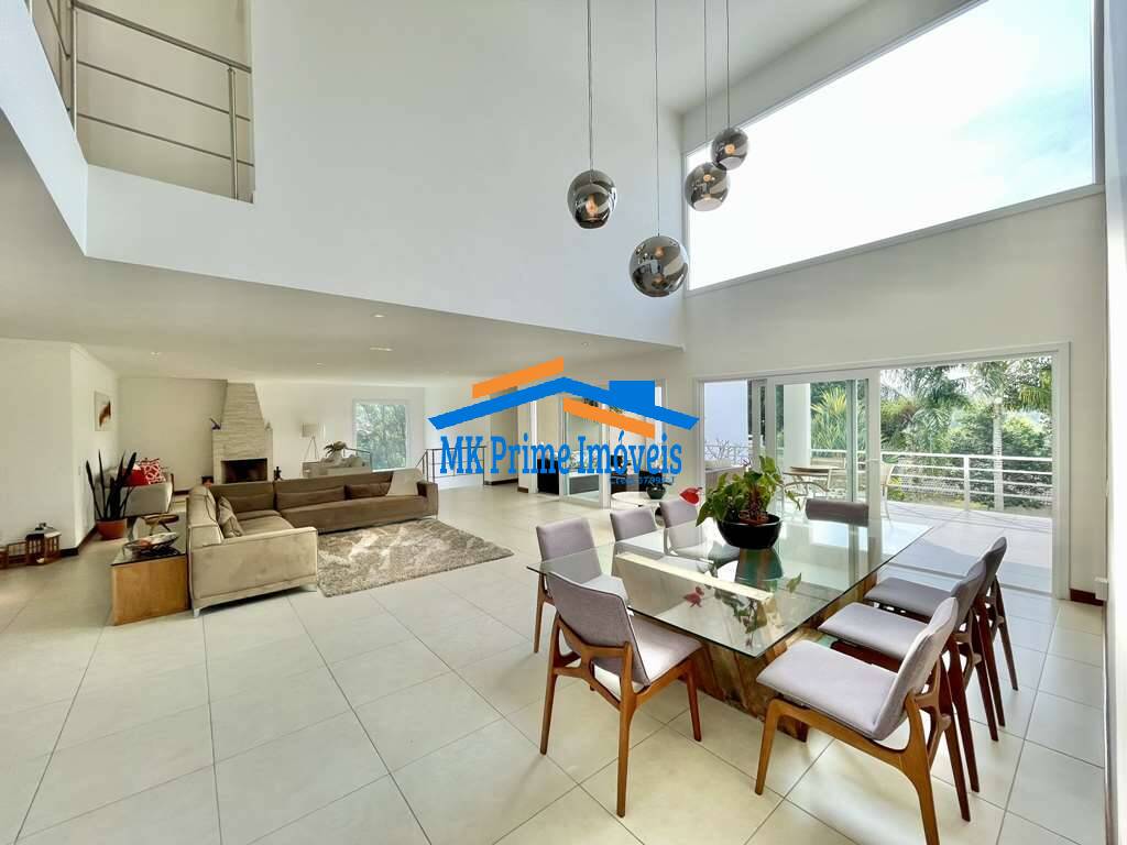 Casa de Condomínio à venda com 4 quartos, 488m² - Foto 2
