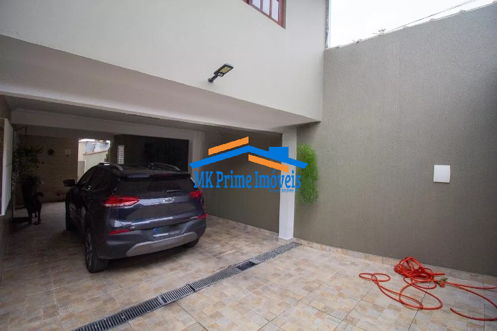 Sobrado, 4 quartos, 216 m² - Foto 1