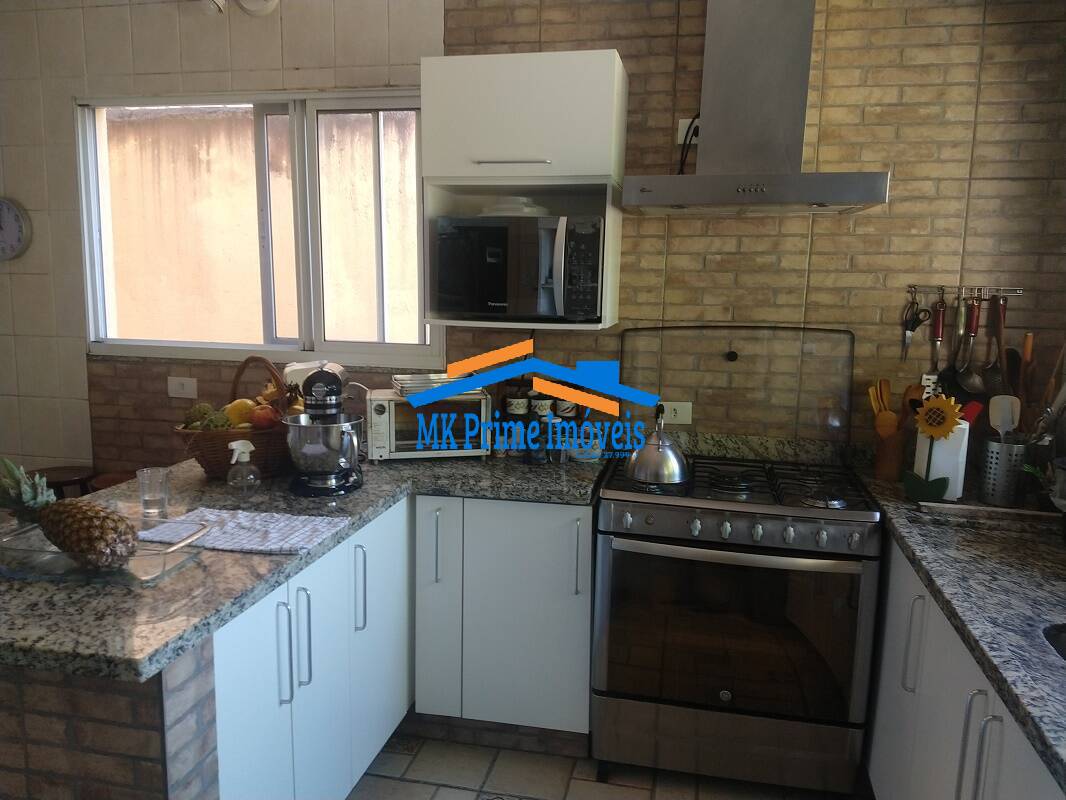 Sobrado à venda com 4 quartos, 471m² - Foto 9