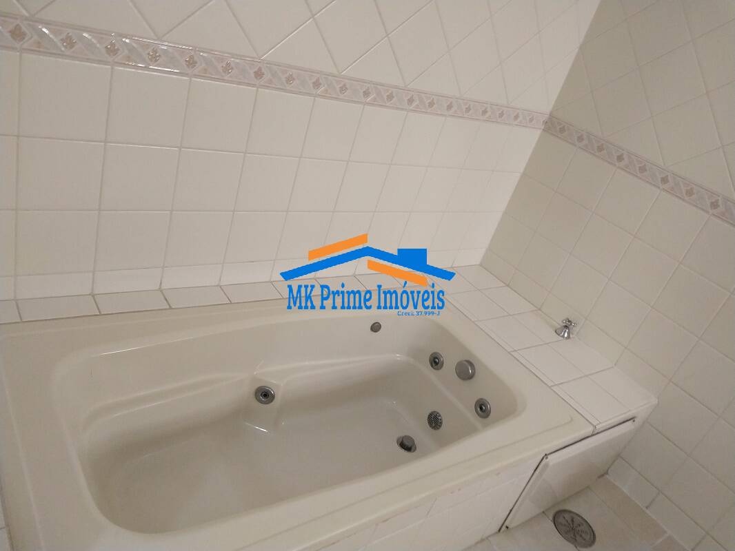 Sobrado à venda com 4 quartos, 471m² - Foto 27