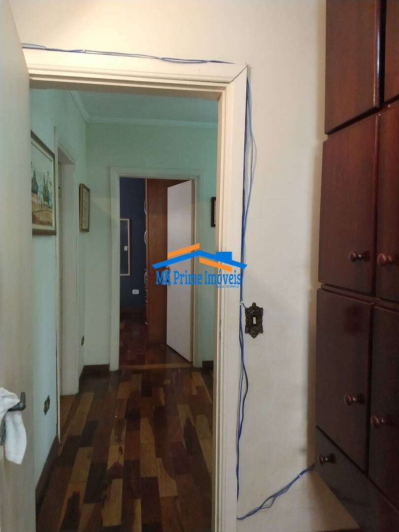 Sobrado à venda com 4 quartos, 471m² - Foto 48