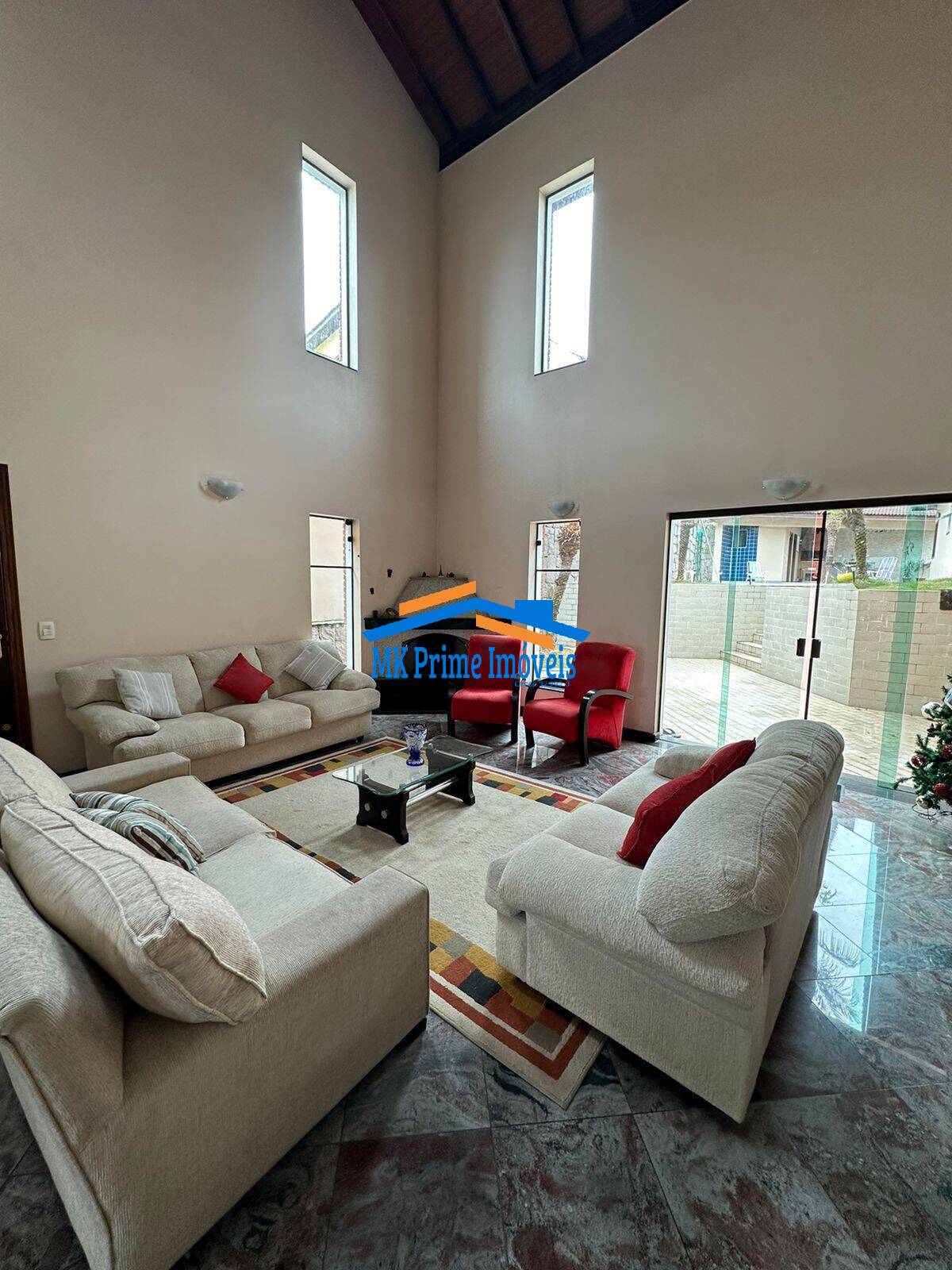 Sobrado à venda com 4 quartos, 353m² - Foto 4