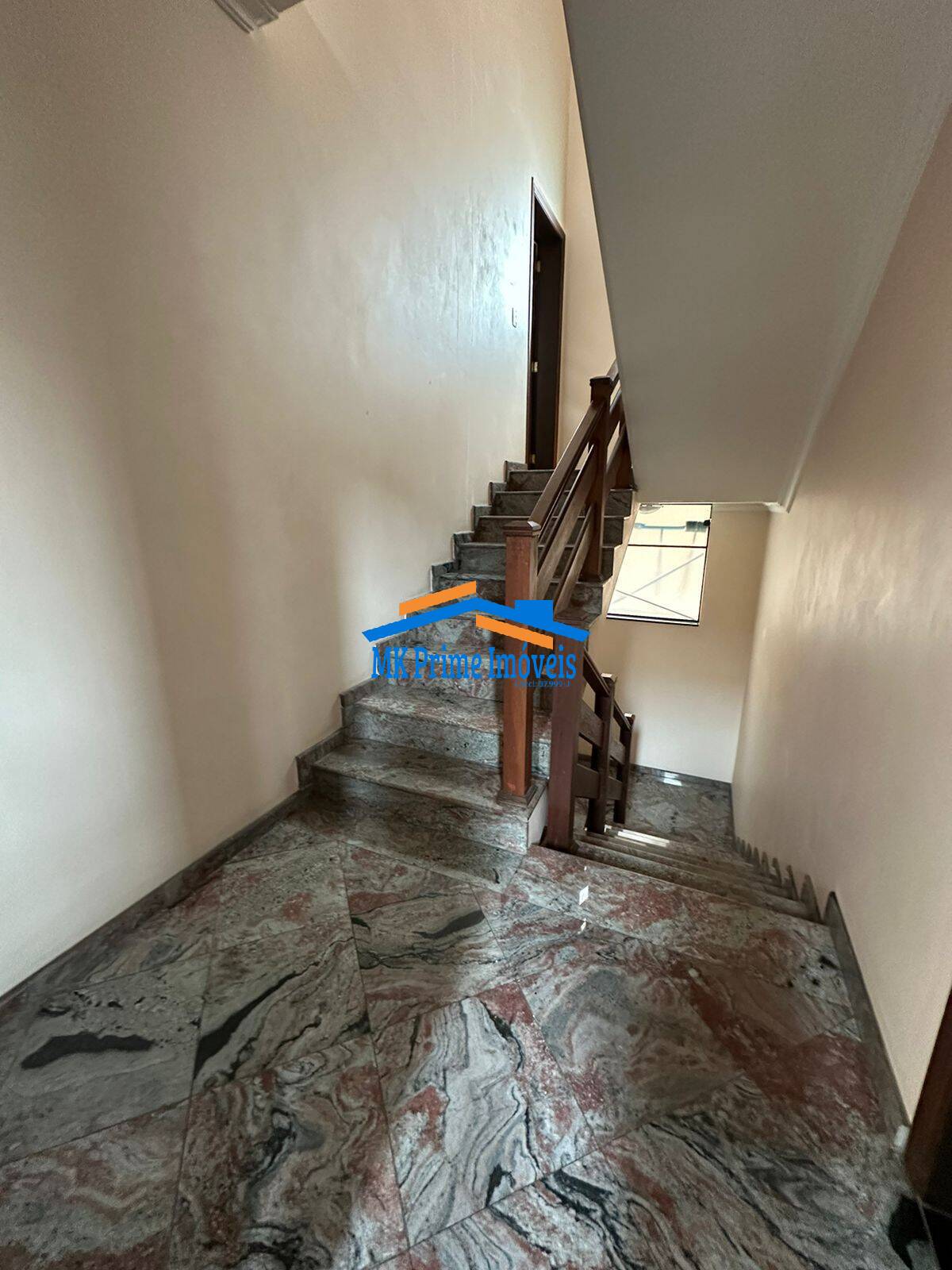 Sobrado à venda com 4 quartos, 353m² - Foto 10