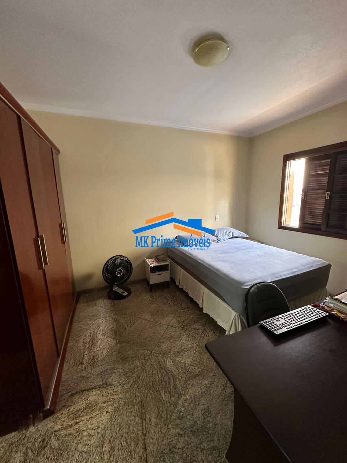 Sobrado à venda com 4 quartos, 353m² - Foto 31
