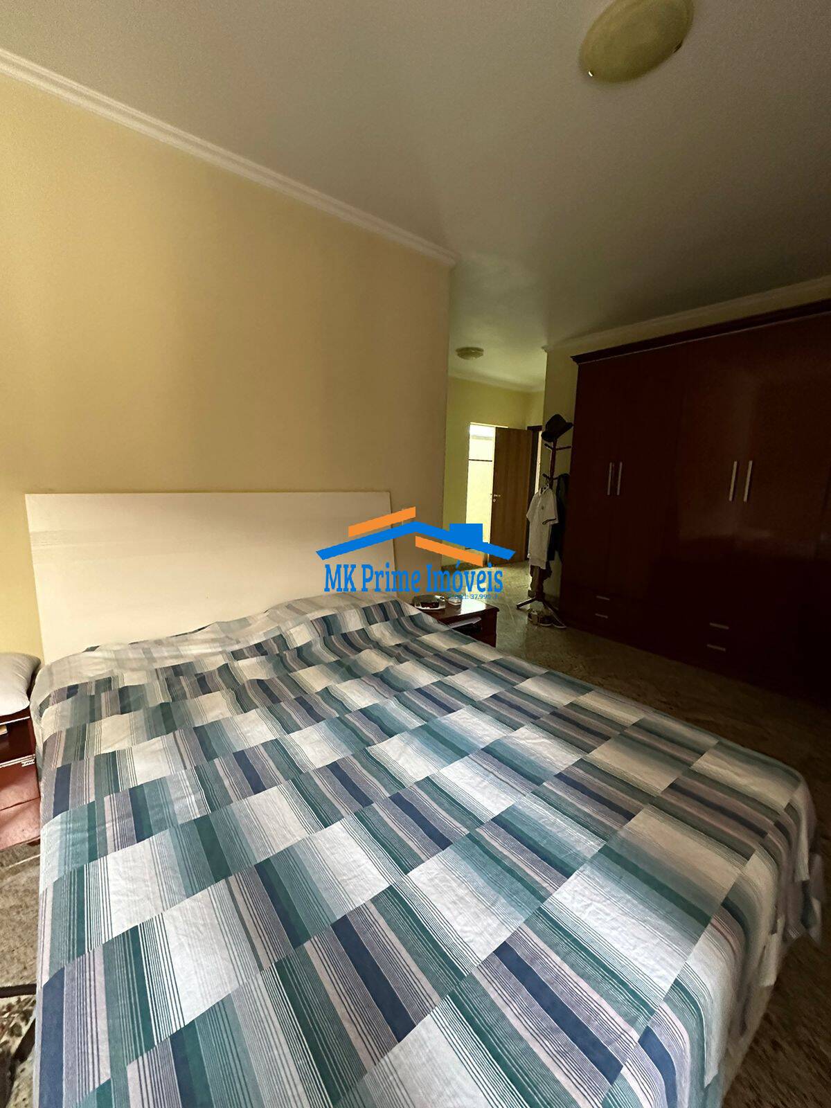 Sobrado à venda com 4 quartos, 353m² - Foto 33