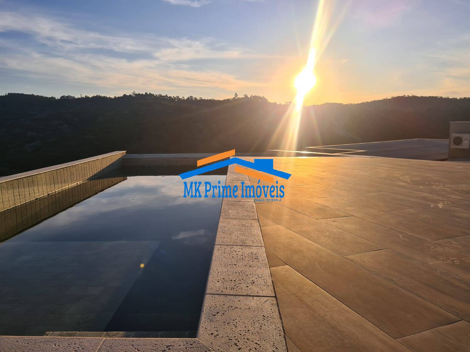Casa de Condomínio à venda com 4 quartos, 555m² - Foto 16