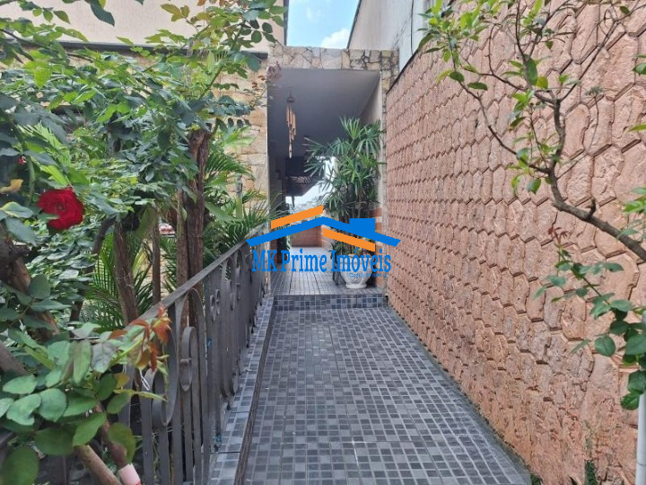 Sobrado à venda com 3 quartos, 214m² - Foto 6