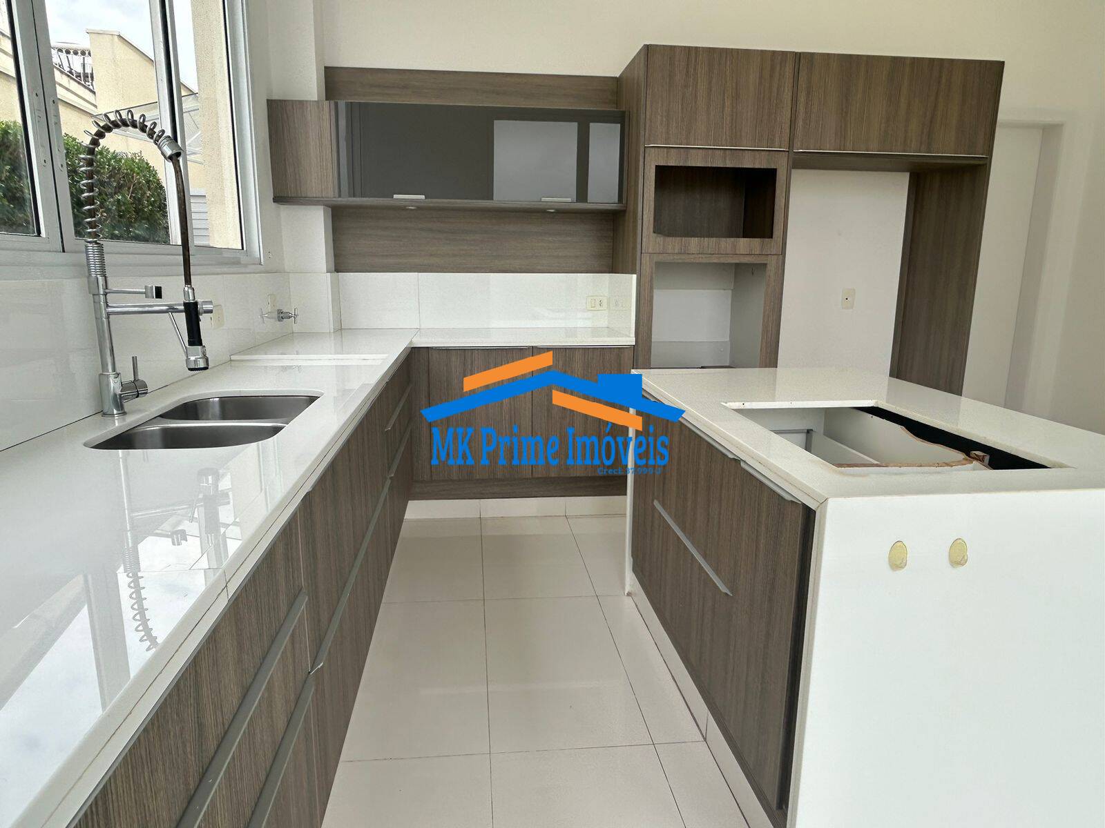 Sobrado para alugar com 7 quartos, 592m² - Foto 9