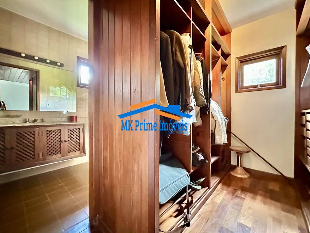 Casa de Condomínio à venda com 4 quartos, 417m² - Foto 44