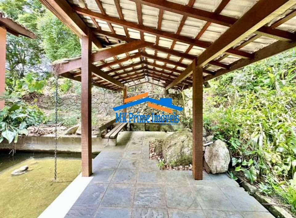Casa de Condomínio à venda com 4 quartos, 417m² - Foto 29