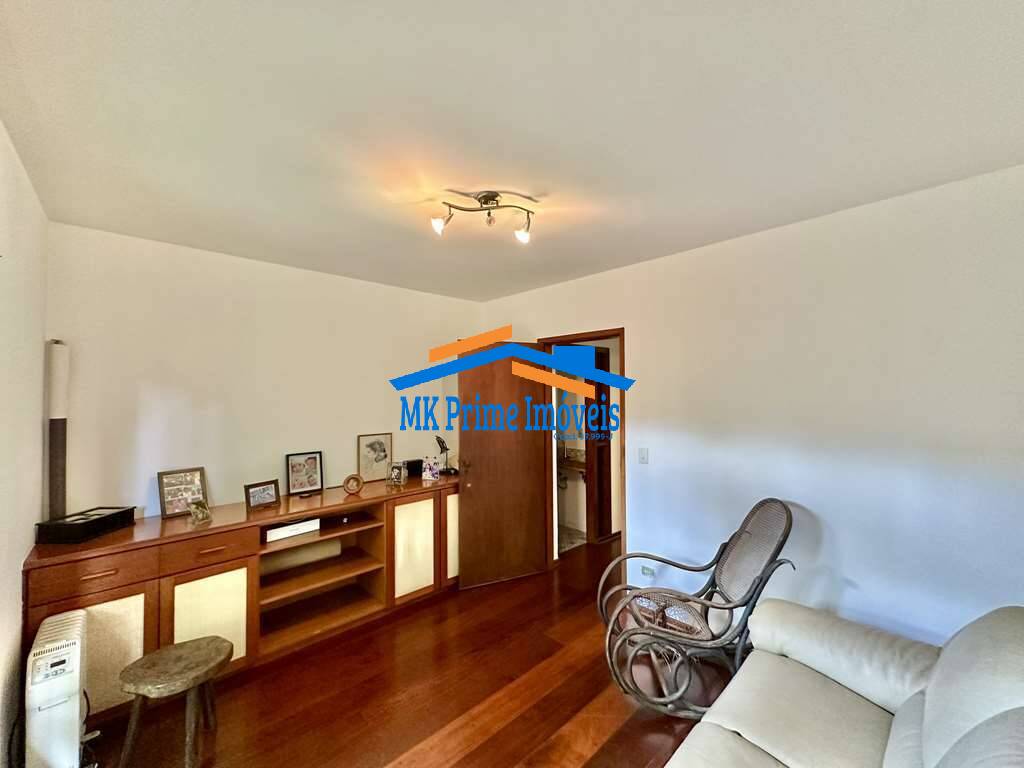Casa de Condomínio à venda com 4 quartos, 417m² - Foto 17