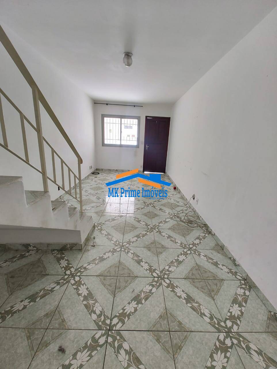 Sobrado à venda com 2 quartos, 63m² - Foto 1