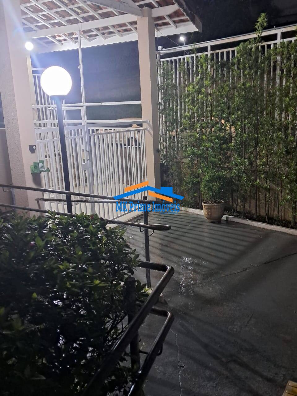 Apartamento à venda com 2 quartos, 57m² - Foto 4
