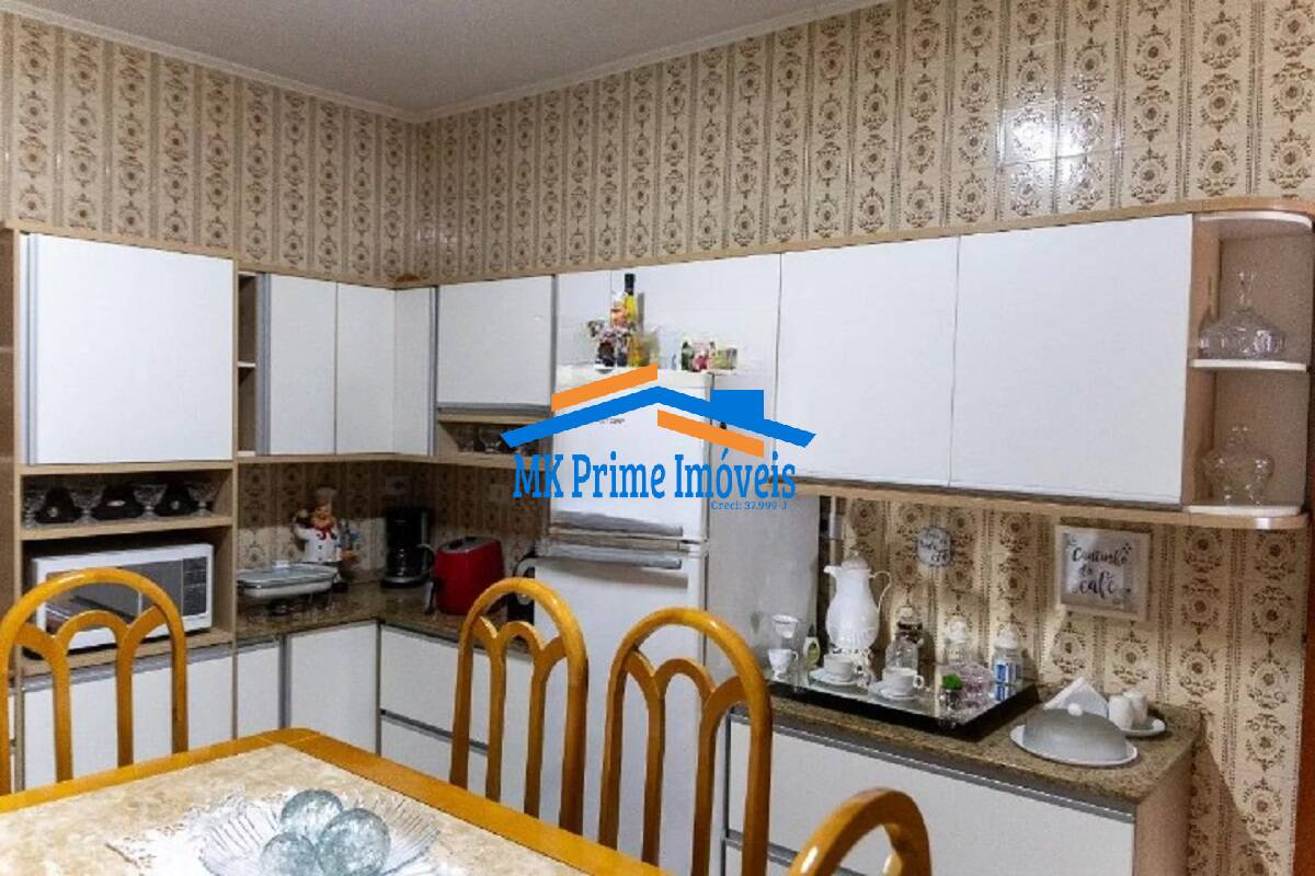 Sobrado à venda com 3 quartos, 231m² - Foto 13