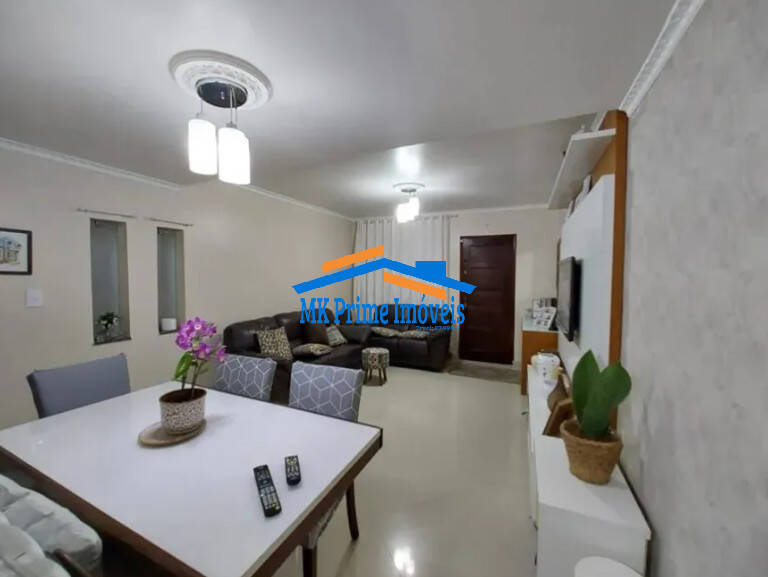 Sobrado à venda com 2 quartos, 150m² - Foto 2