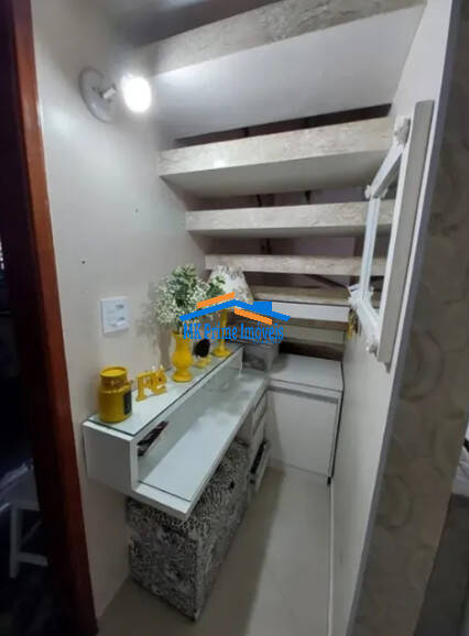 Sobrado à venda com 2 quartos, 150m² - Foto 10