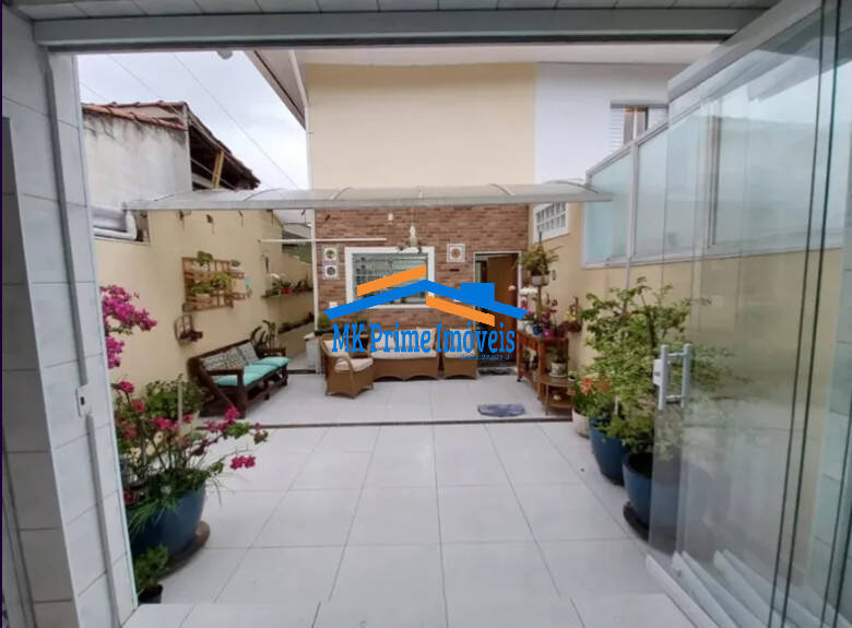 Sobrado à venda com 2 quartos, 150m² - Foto 9