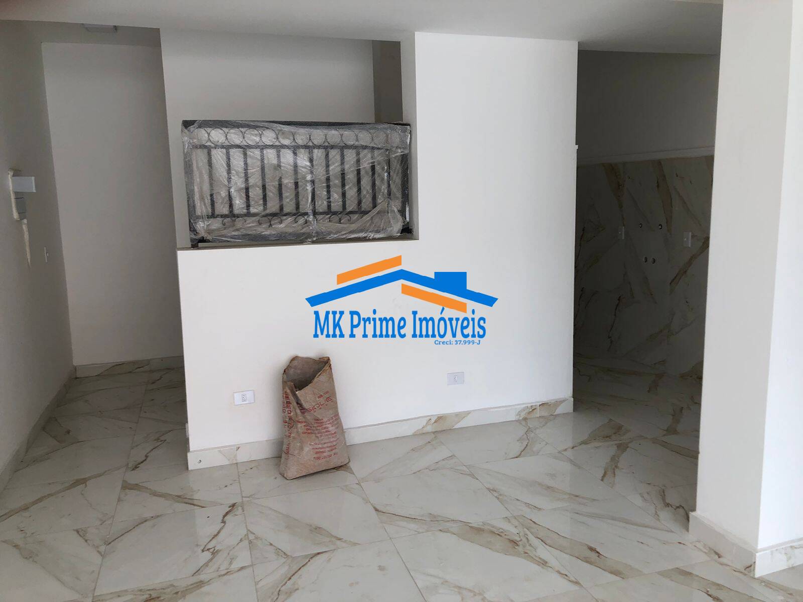Casa de Condomínio à venda e aluguel com 3 quartos, 206m² - Foto 9