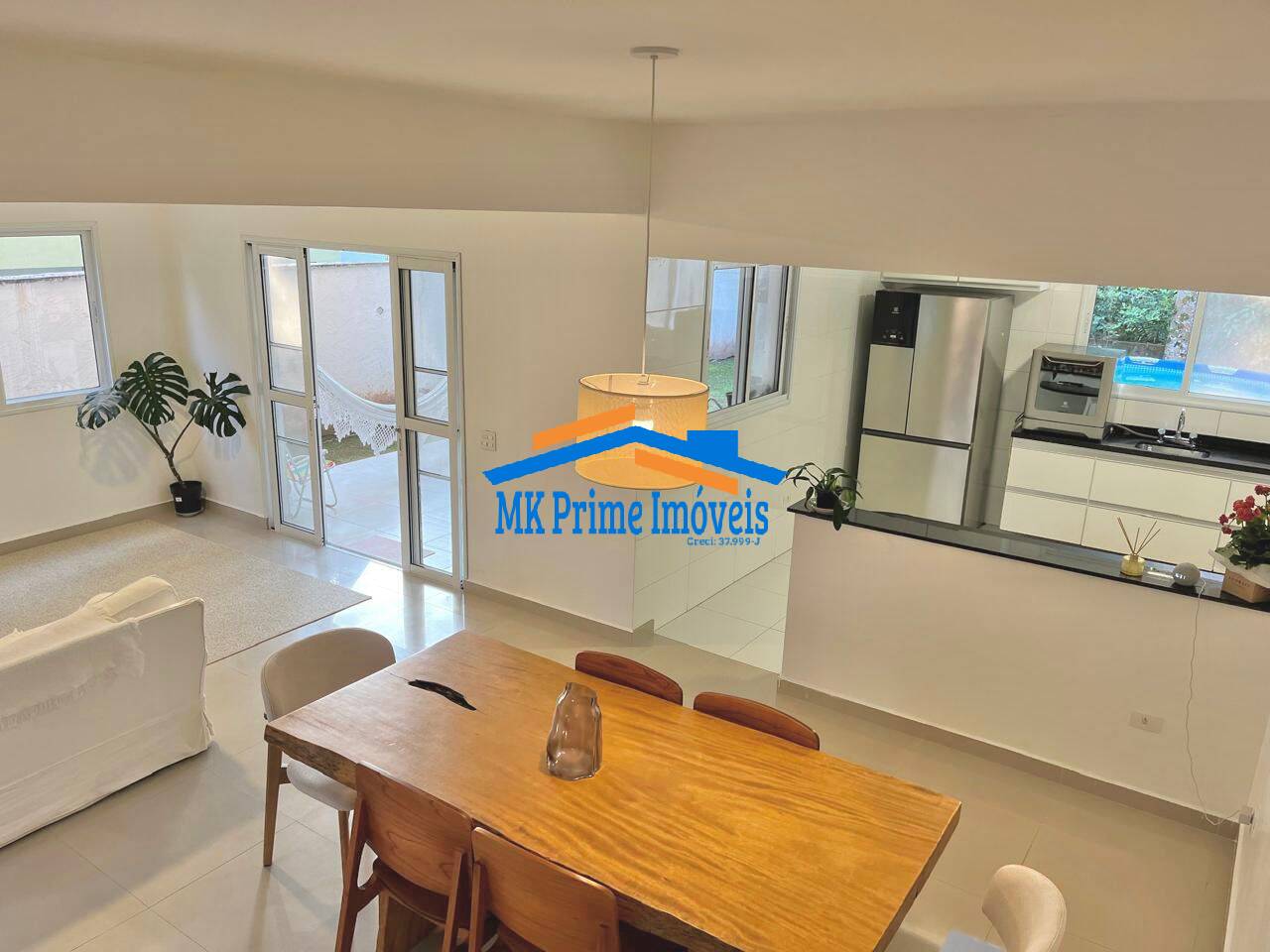 Casa de Condomínio à venda com 3 quartos, 218m² - Foto 7