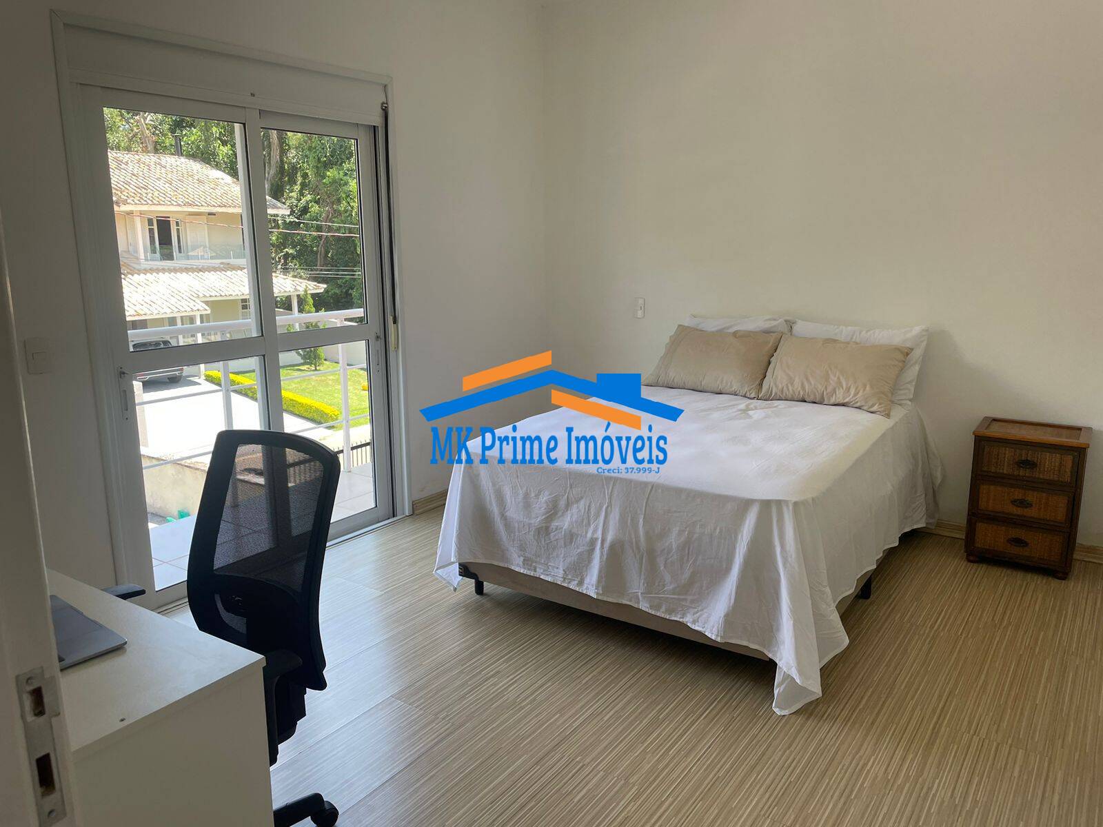 Casa de Condomínio à venda com 3 quartos, 218m² - Foto 12