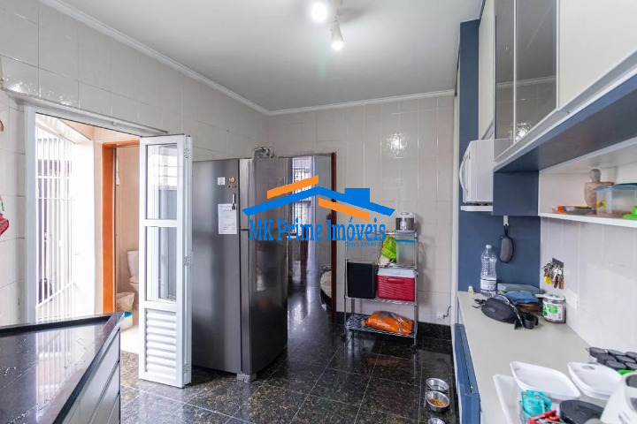Sobrado à venda com 3 quartos, 140m² - Foto 9
