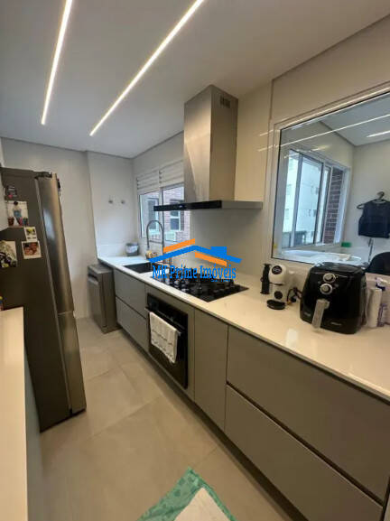 Cobertura à venda com 3 quartos, 230m² - Foto 3