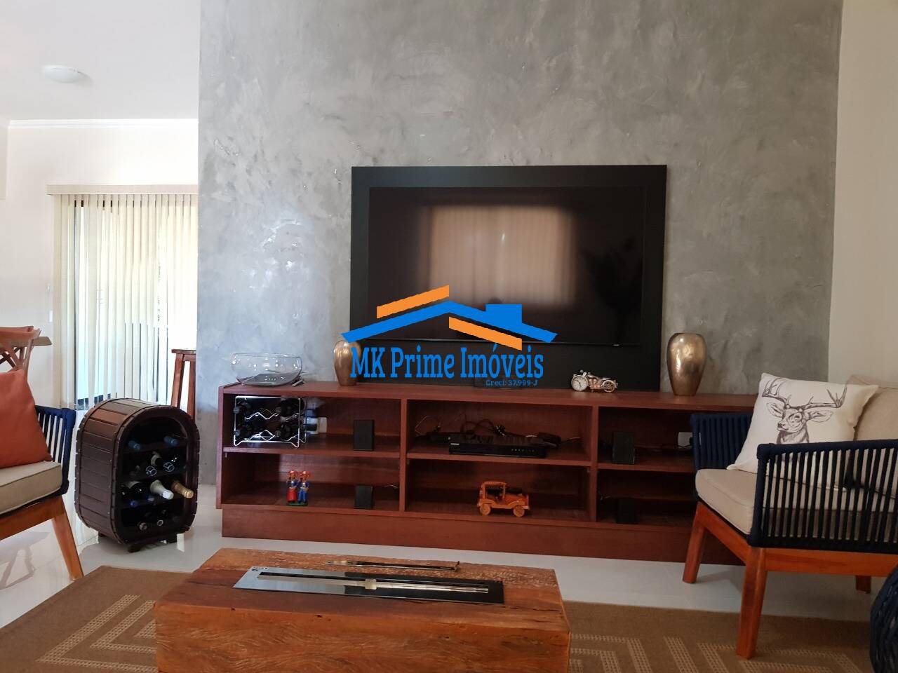 Chácara à venda com 3 quartos, 270m² - Foto 3