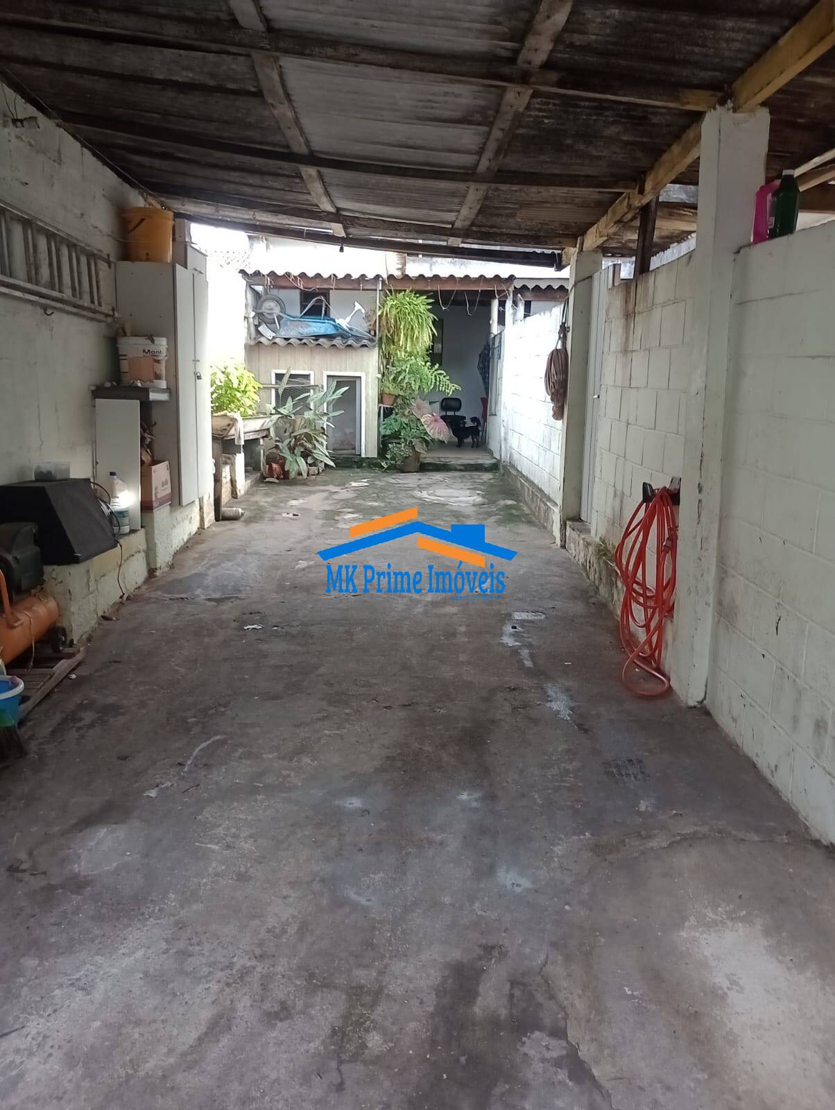 Casa à venda com 2 quartos, 95m² - Foto 3