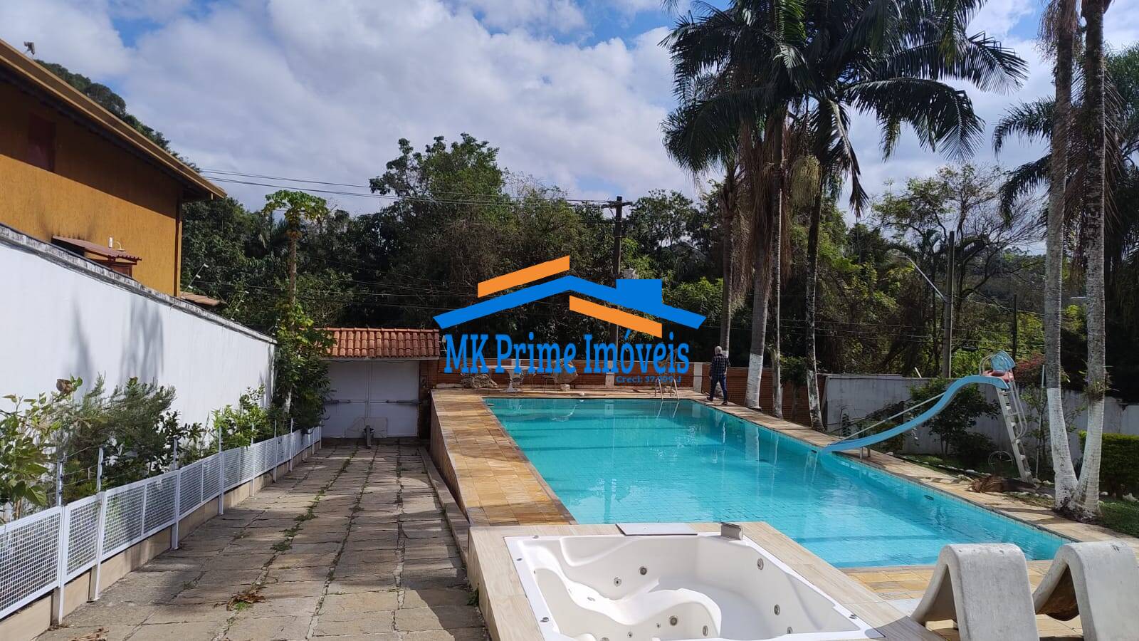 Casa de Condomínio à venda com 3 quartos, 830m² - Foto 33