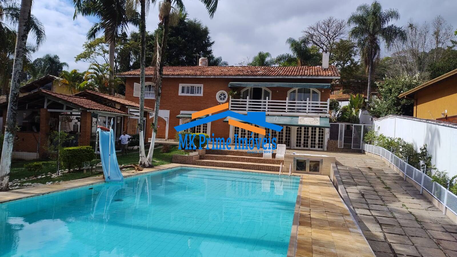 Casa de Condomínio à venda com 3 quartos, 830m² - Foto 1
