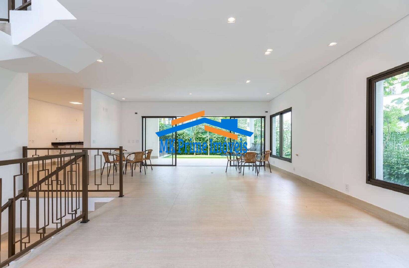 Casa de Condomínio à venda com 4 quartos, 684m² - Foto 7