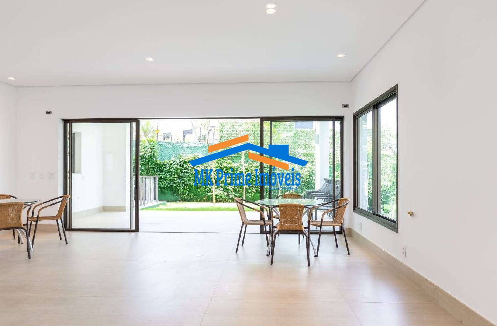 Casa de Condomínio à venda com 4 quartos, 684m² - Foto 8