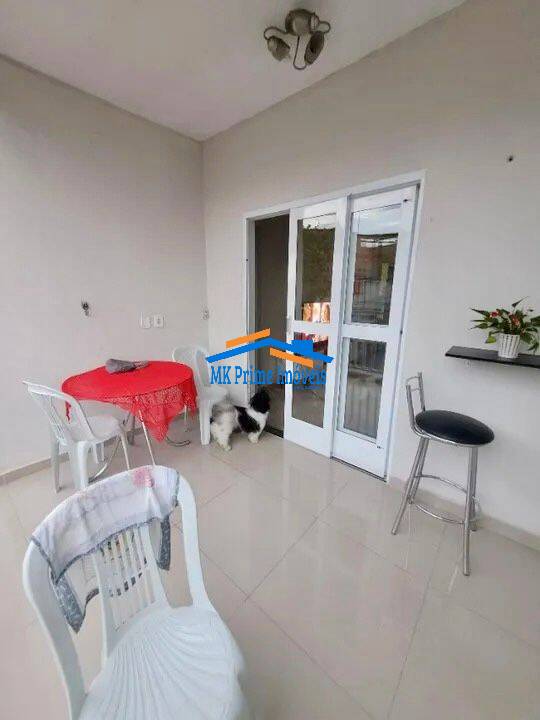 Sobrado à venda com 3 quartos, 150m² - Foto 3