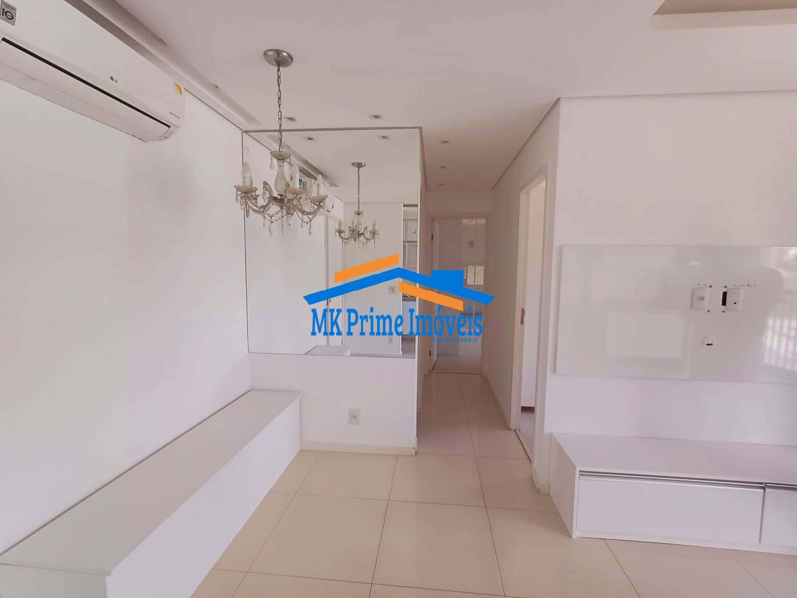 Apartamento à venda com 2 quartos, 62m² - Foto 4