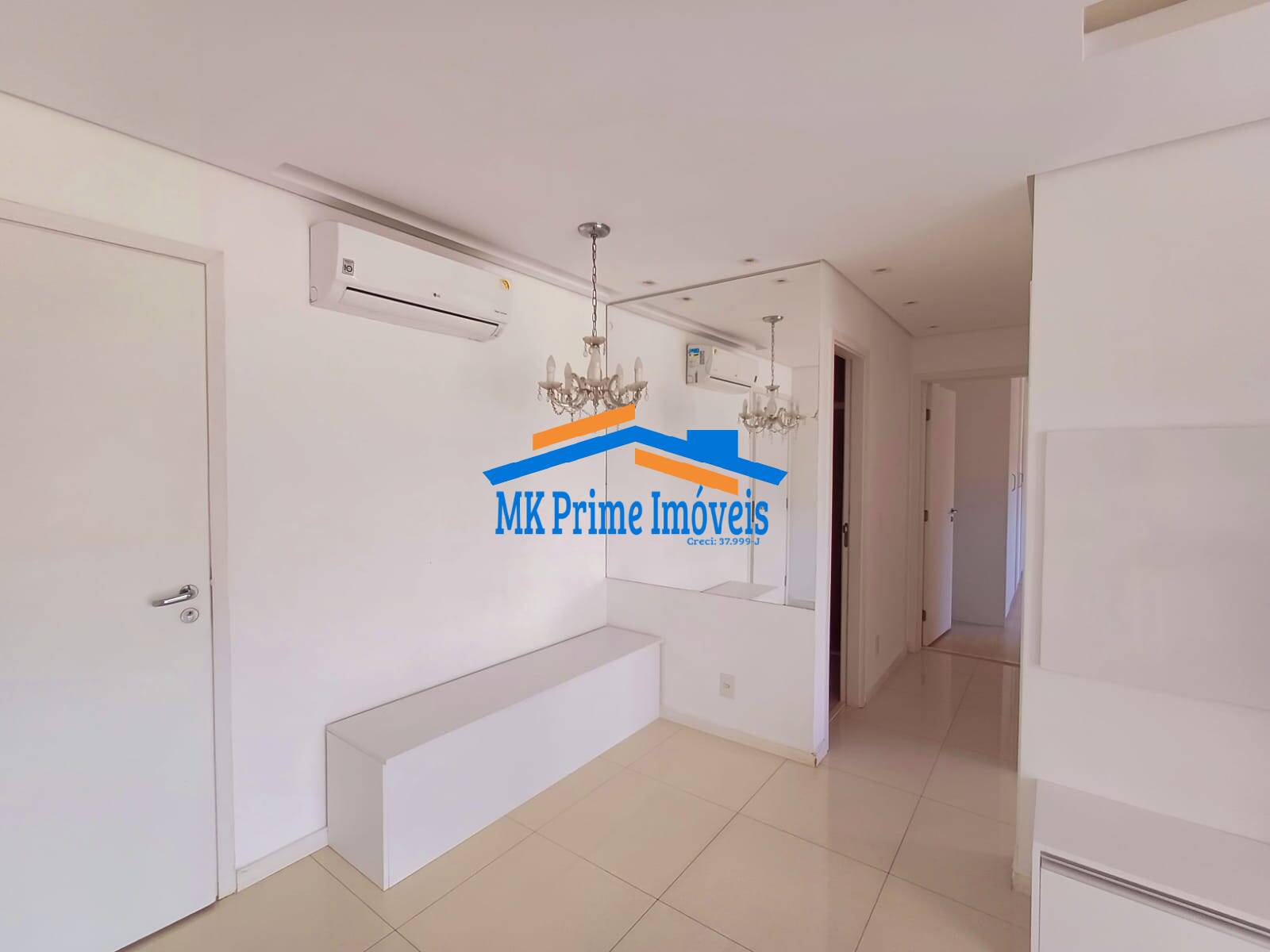 Apartamento à venda com 2 quartos, 62m² - Foto 11