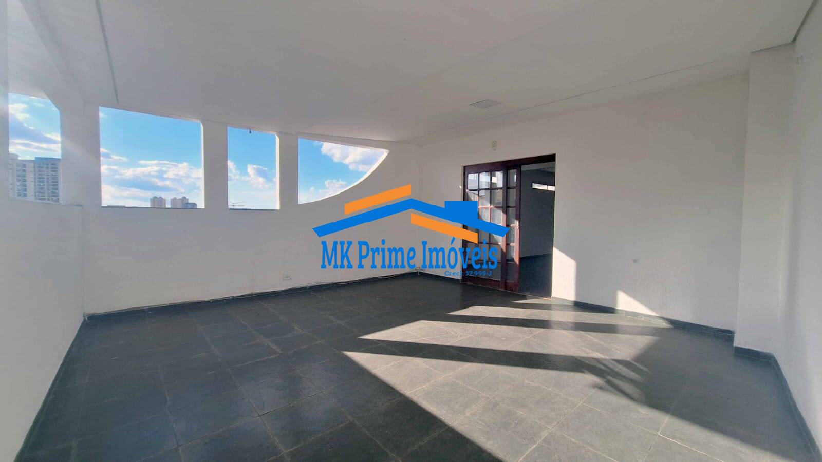 Sobrado à venda com 3 quartos, 252m² - Foto 8