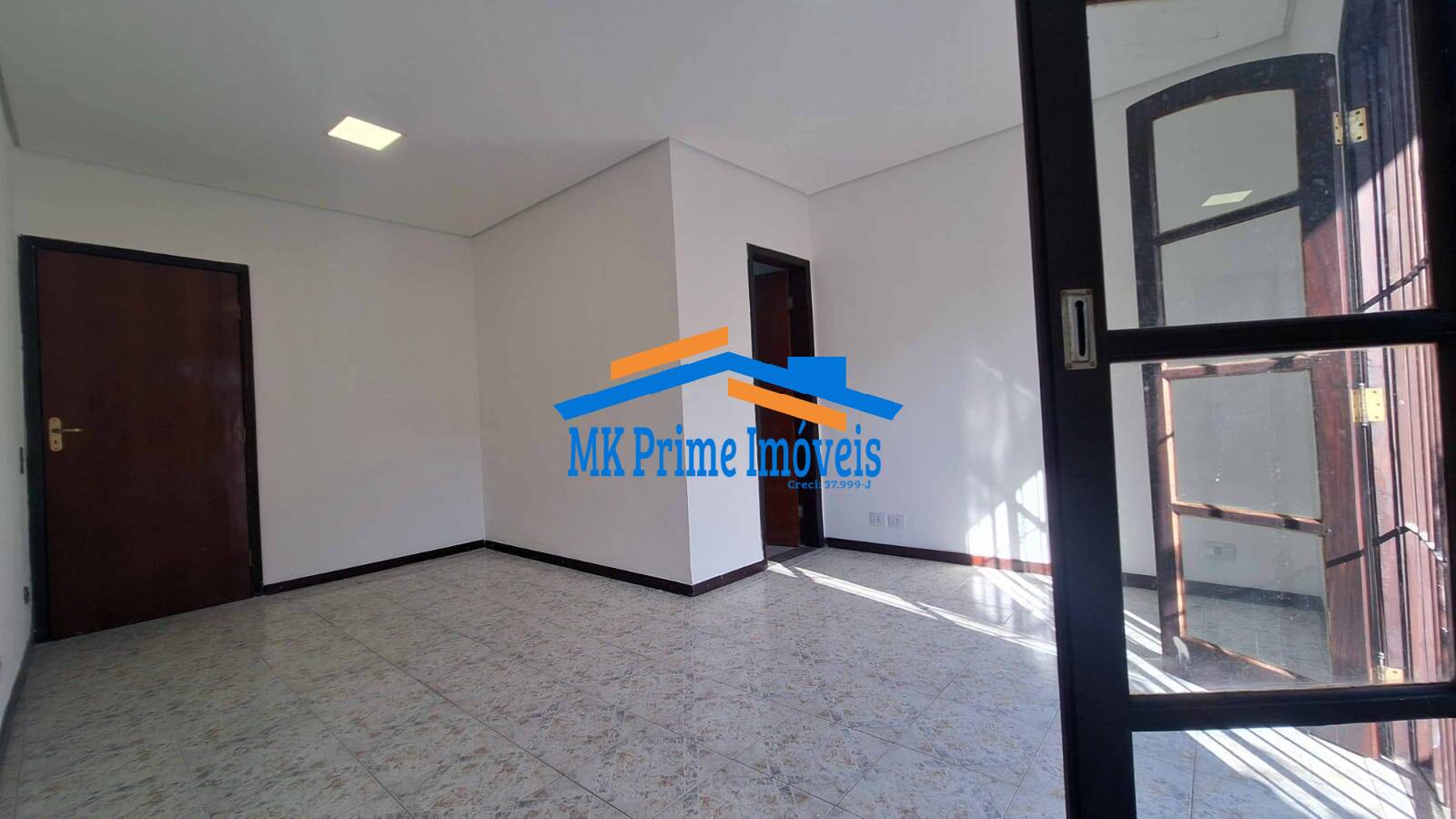 Sobrado à venda com 3 quartos, 252m² - Foto 5