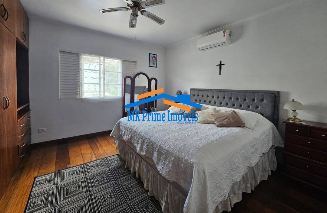 Casa de Condomínio à venda com 4 quartos, 500m² - Foto 17
