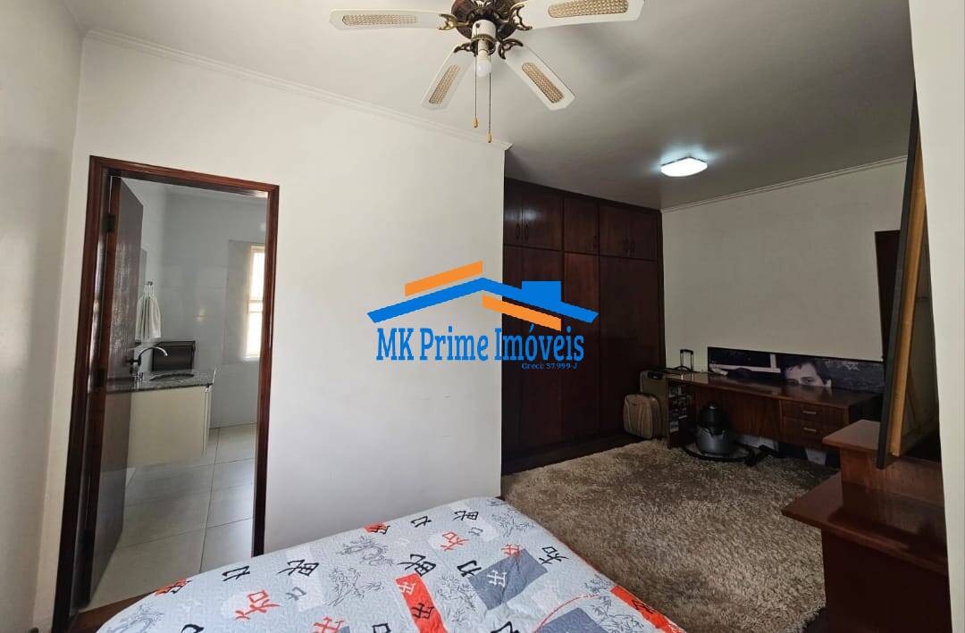 Casa de Condomínio à venda com 4 quartos, 500m² - Foto 15