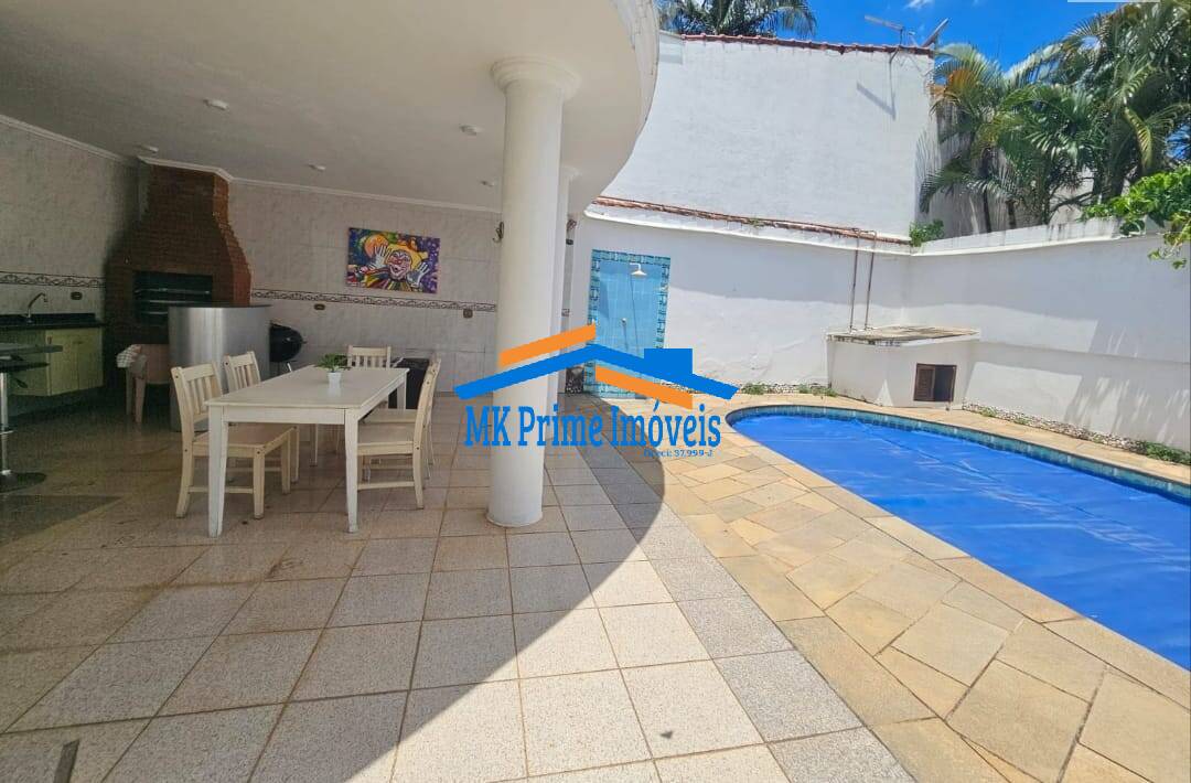 Casa de Condomínio à venda com 4 quartos, 500m² - Foto 28