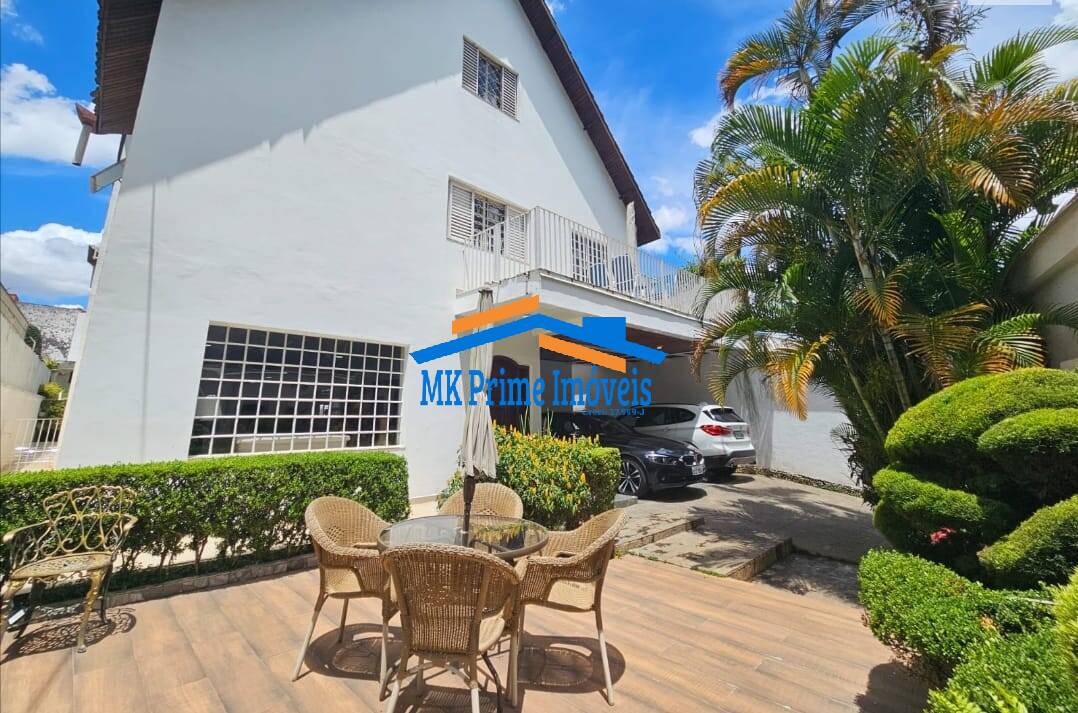 Casa de Condomínio à venda com 4 quartos, 500m² - Foto 3