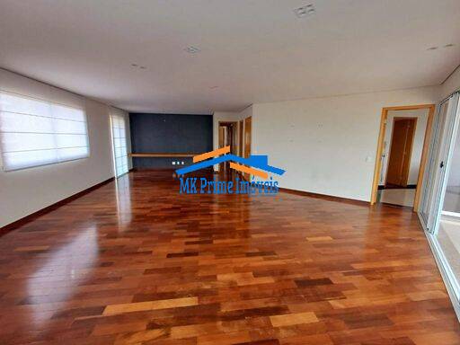 Apartamento à venda e aluguel com 3 quartos, 180m² - Foto 1