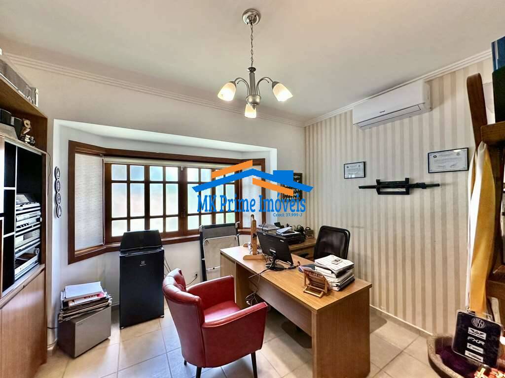 Casa de Condomínio à venda com 5 quartos, 725m² - Foto 19