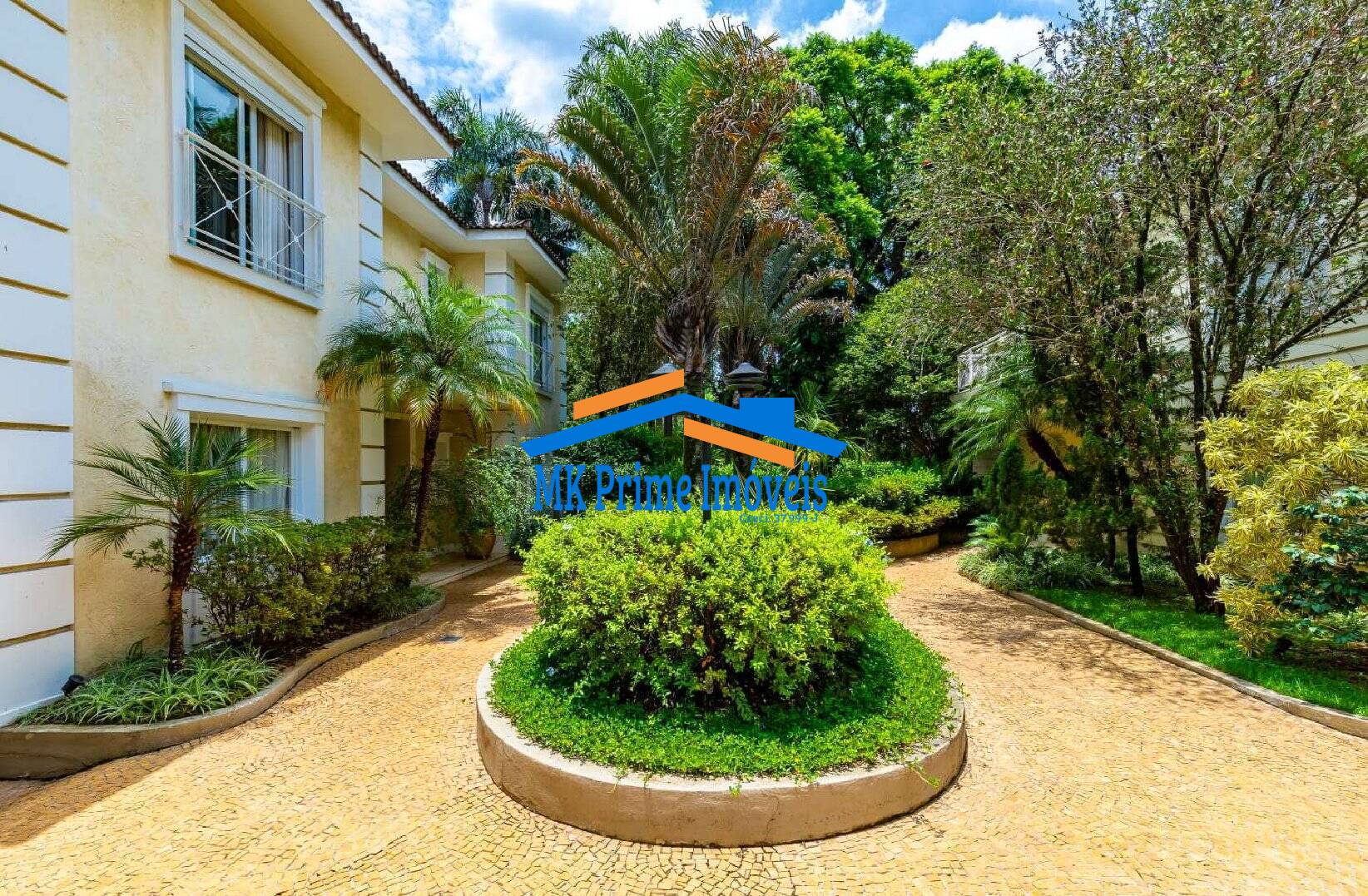 Casa de Condomínio à venda com 4 quartos, 502m² - Foto 4