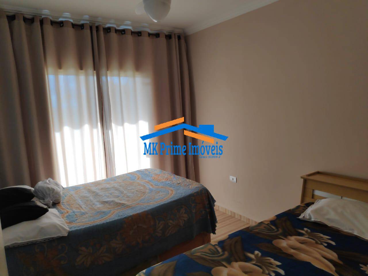 Chácara à venda com 4 quartos, 300m² - Foto 23