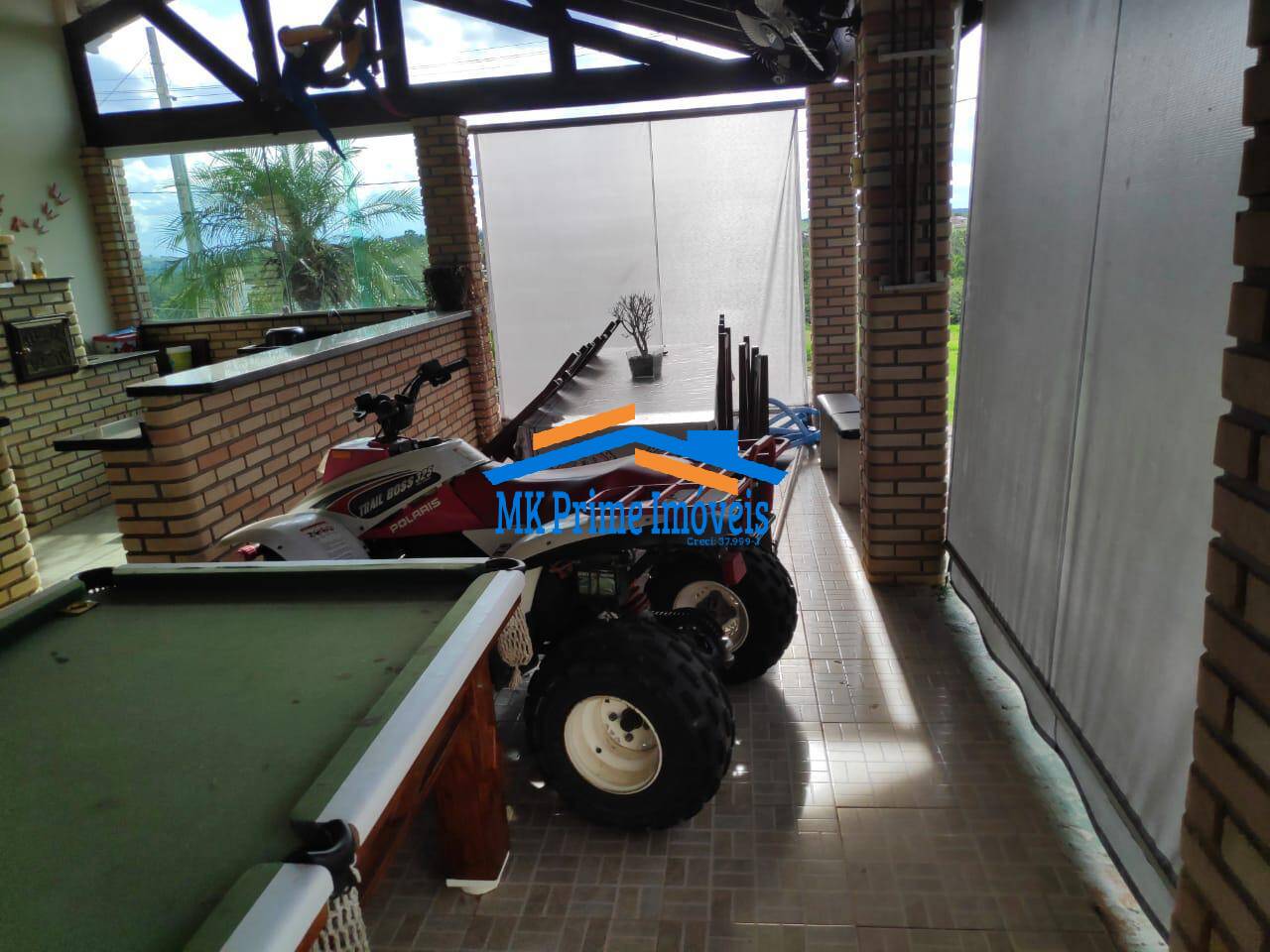 Chácara à venda com 4 quartos, 300m² - Foto 35