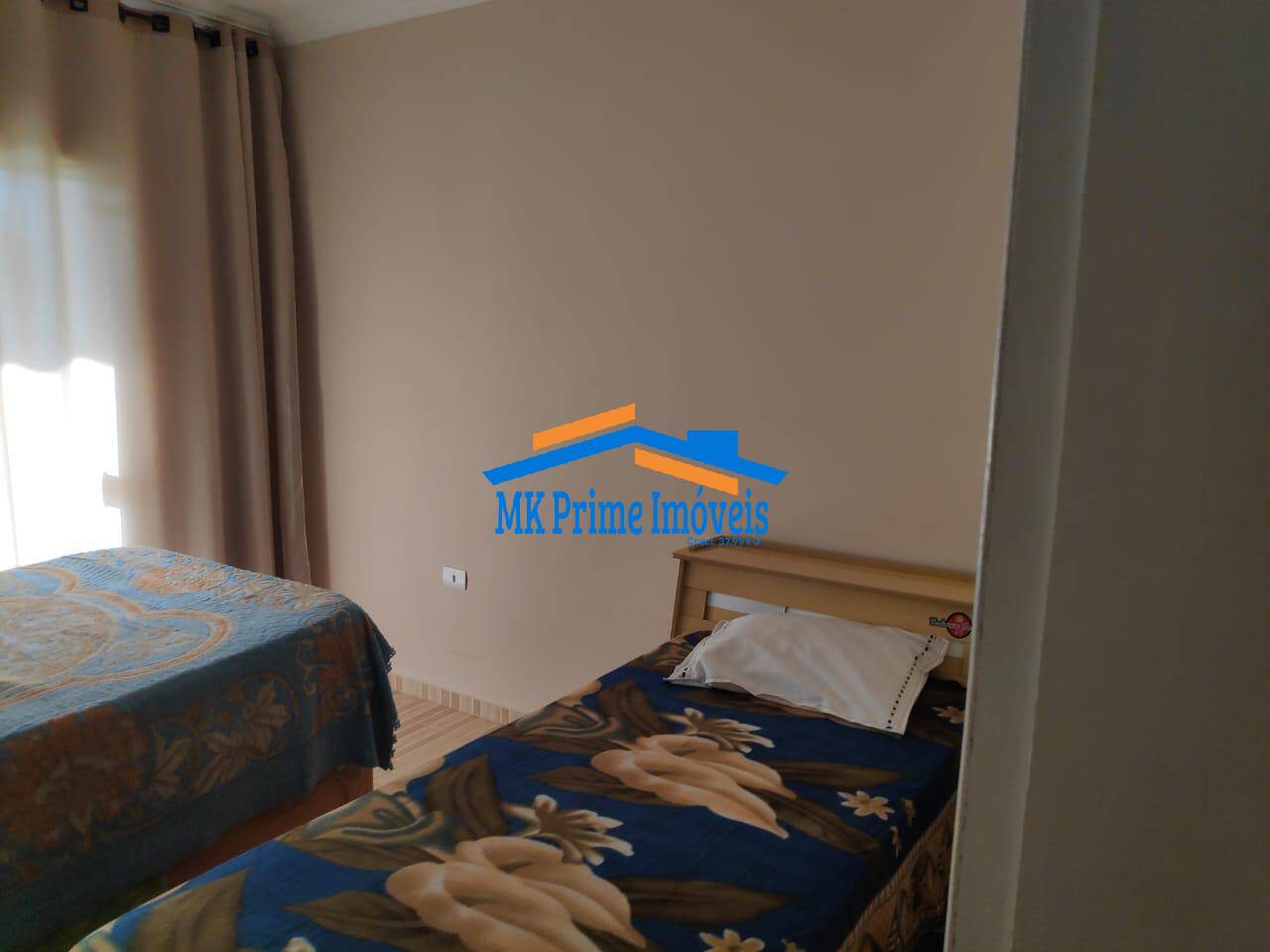 Chácara à venda com 4 quartos, 300m² - Foto 25