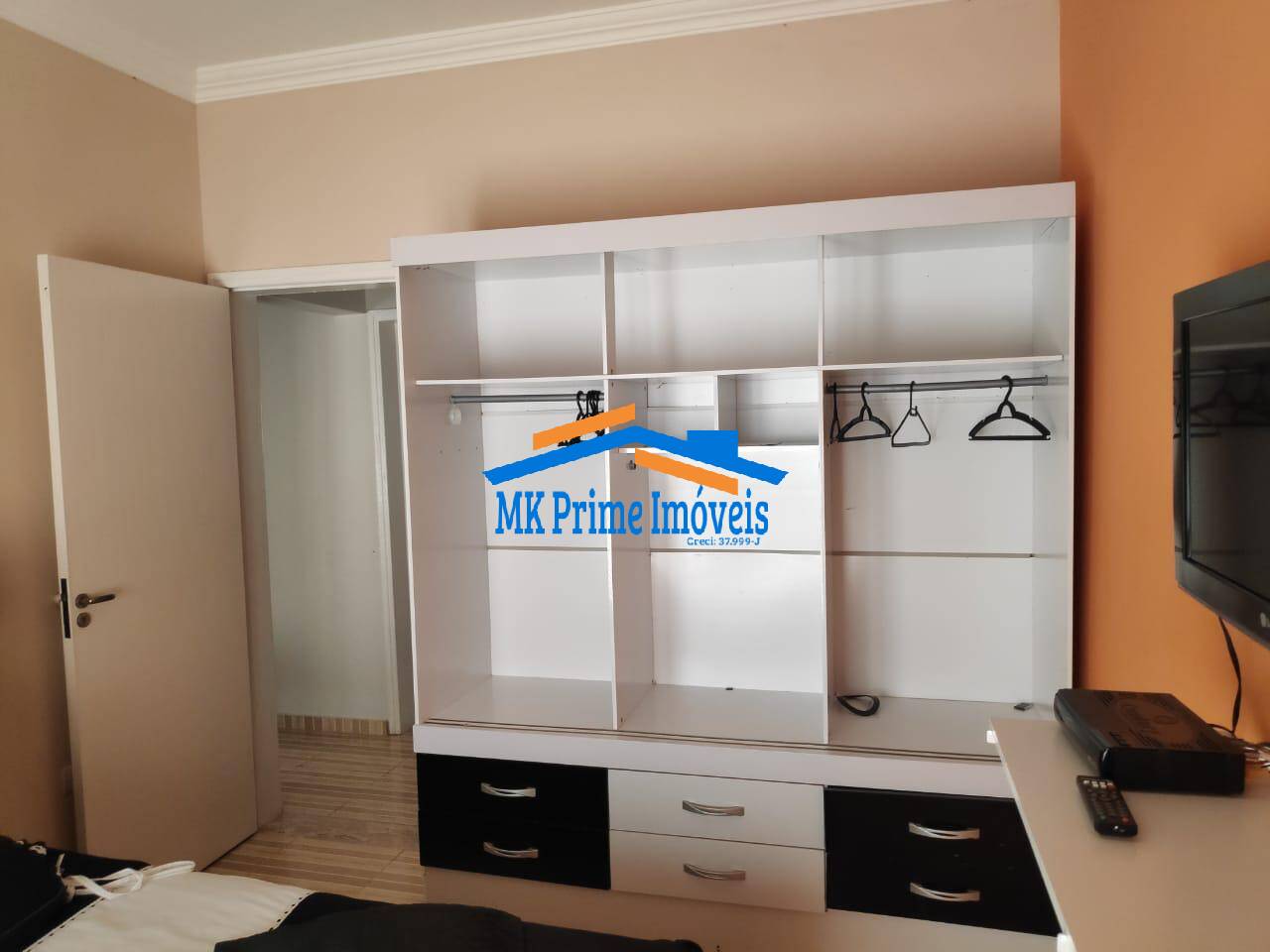 Chácara à venda com 4 quartos, 300m² - Foto 27